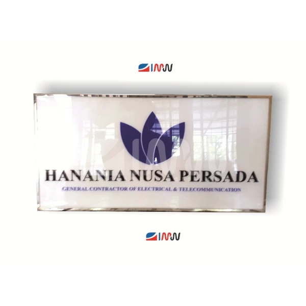 Cetak Papan Nama Akrilik Custom