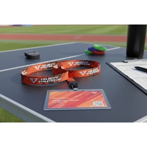 Lanyard: Identitas yang Menyatukan Tim dan Membangun Profesionalitas